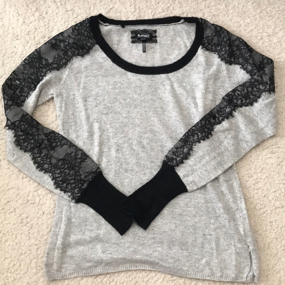 Gray sweater with lace arms